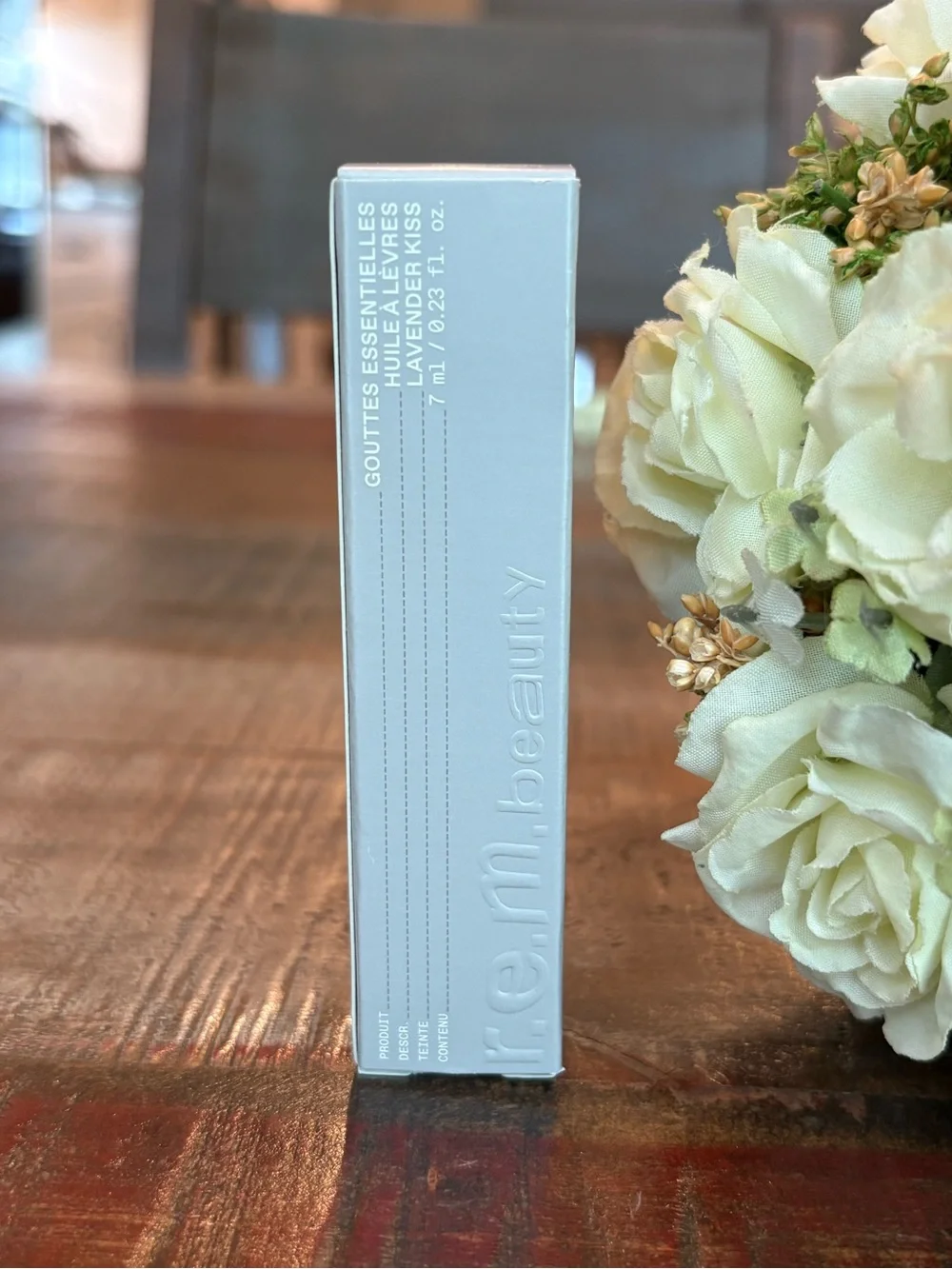 NEW r.e.m. BEAUTY Essential Drip LIP OIL in LAVENDER KISS 💋 rem!